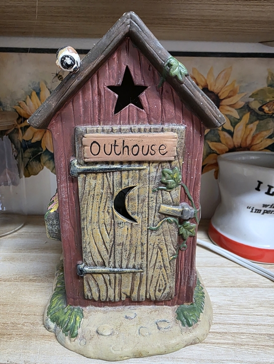 Other - Ceramic Outhouse Rustic Light